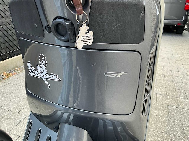 Piaggio vespa gt200l motorfiets - afbeelding 2 van  17