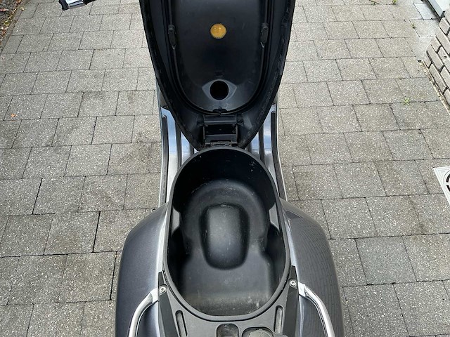 Piaggio vespa gt200l motorfiets - afbeelding 4 van  17