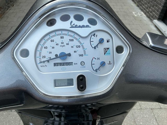 Piaggio vespa gt200l motorfiets - afbeelding 17 van  17