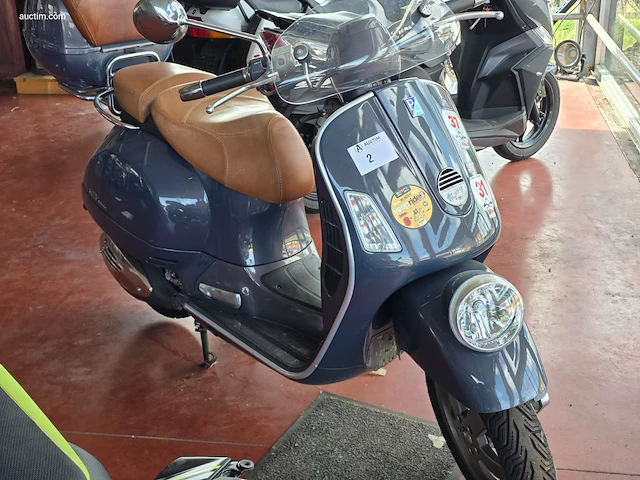 Piaggio vespa gt250ie - afbeelding 1 van  17