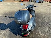 Piaggio vespa gts 300 motorfiets - afbeelding 12 van  14