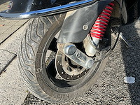 Piaggio vespa gts300 - afbeelding 2 van  30