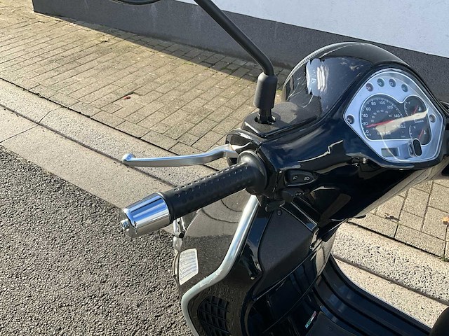 Piaggio vespa gts300 - afbeelding 7 van  30