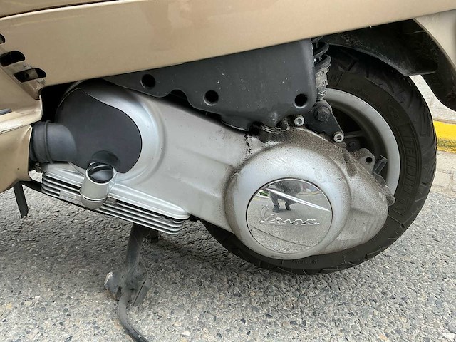 Piaggio vespa lx 125 scooter - afbeelding 5 van  31