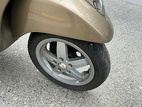 Piaggio vespa lx 125 scooter - afbeelding 9 van  25