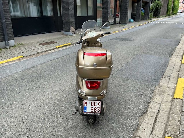 Piaggio vespa lx 125 scooter - afbeelding 22 van  25