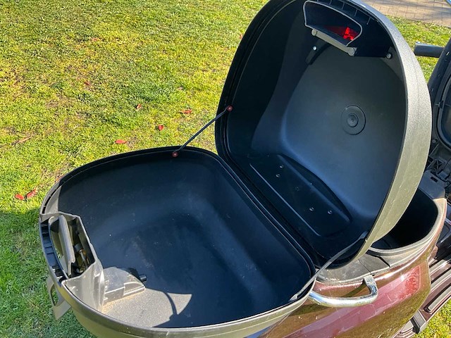 Piaggio vespa lx50 scooter - afbeelding 10 van  28