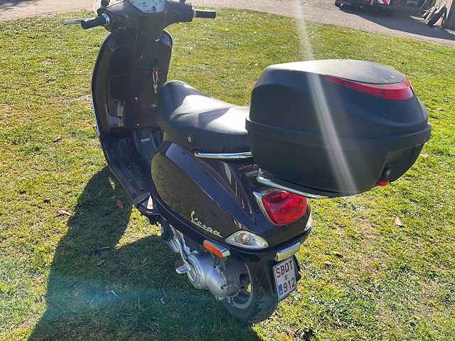 Piaggio vespa lx50 scooter - afbeelding 22 van  28