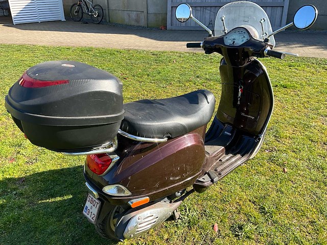 Piaggio vespa lx50 scooter - afbeelding 24 van  28