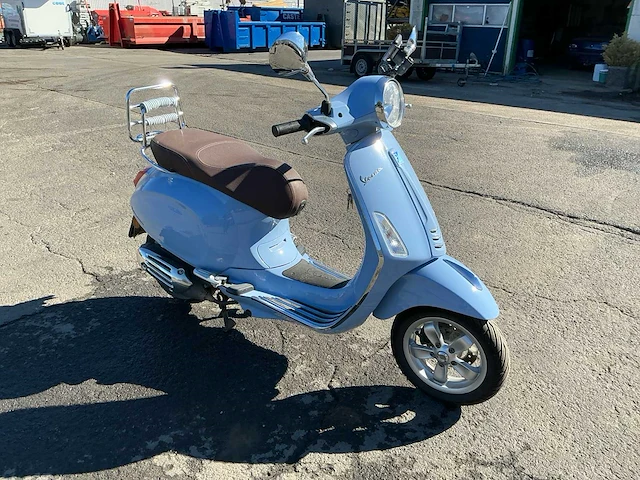Piaggio vespa primavera 50cc brommer - afbeelding 13 van  15