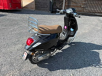 Piaggio vespa primavera vespa - afbeelding 7 van  11