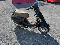 Piaggio vespa primavera vespa - afbeelding 8 van  11