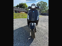 Piaggio vespa primavera vespa - afbeelding 9 van  11