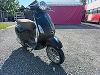 Piaggio vespa primavera vespa - afbeelding 12 van  16