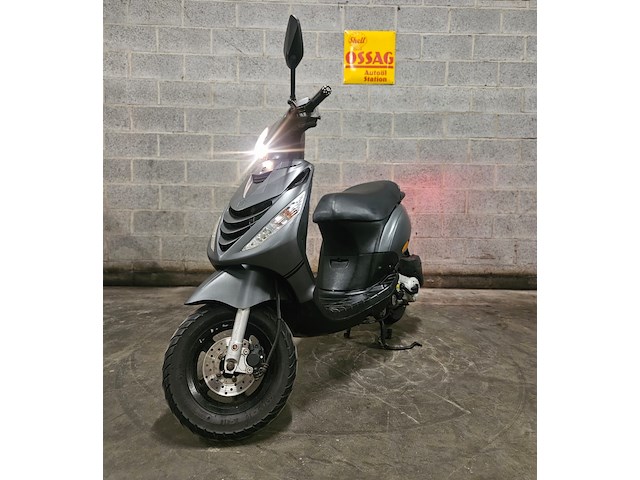 Piaggio zip sp look titanium grey (opknapper) - afbeelding 1 van  7