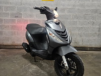 Piaggio zip sp look titanium grey (opknapper) - afbeelding 3 van  7