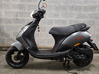 Piaggio zip sp look titanium grey - afbeelding 2 van  7
