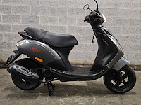 Piaggio zip sp look titanium grey - afbeelding 3 van  7