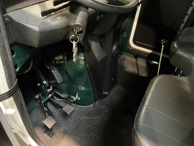 Piaggo ape driewielige bedrijfswagen - afbeelding 9 van  9