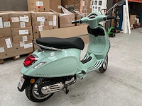 Piaggo vespa primavera brommer - afbeelding 15 van  19