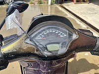 Piaggo vespa sprint - afbeelding 3 van  5