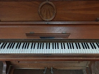 Piano met krukje - afbeelding 4 van  6