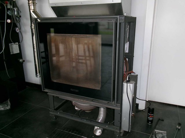 Piazzetta mp 973 pelletkachel (inbouw) - demotoestel - incl. afstandsbediening – dual multifuoco - afbeelding 3 van  9