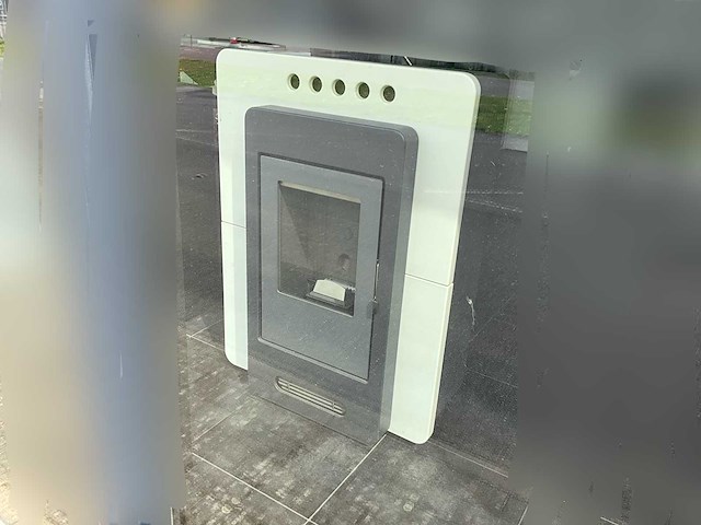 Piazzetta p937 pelletkachel - ongebruikt (toonzaalmodel) - afbeelding 5 van  12