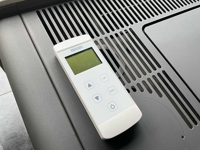 Piazzetta p937 pelletkachel - ongebruikt (toonzaalmodel) - afbeelding 9 van  12