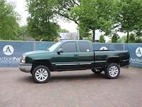 Pick up chevrolet silverado benzine 256pk 2003