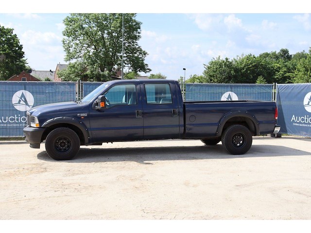 Pick up ford f-350 super duty benzine 264pk 2004 - afbeelding 1 van  1