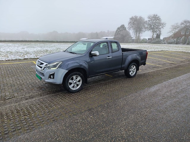 Pick-up isuzu d-max 1.9 diesel 163pk 2018 - afbeelding 1 van  1