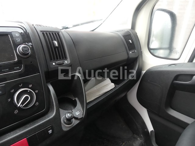 Pickup met hatchback citroën jumper (2020-94,132 km)( vin : vf7ycbnfc12m77467 ) - afbeelding 2 van  34