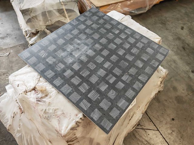 Piemme bits pitch black mat 60x60 cm tegel 36,72 m² - afbeelding 4 van  7