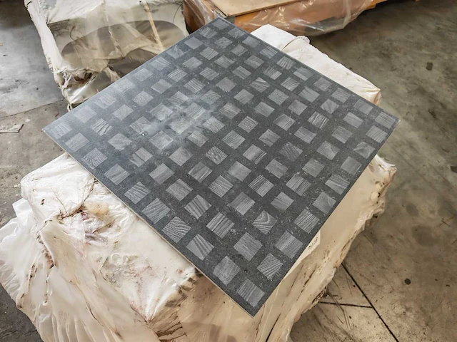 Piemme bits pitch black mat 60x60 cm tegel 36,72 m² - afbeelding 7 van  7
