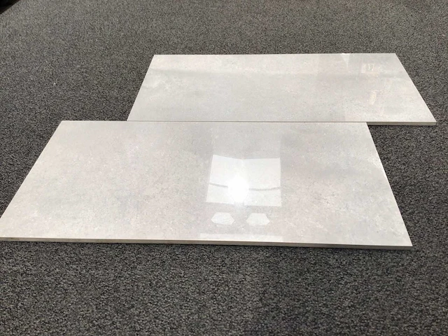Piemme pearl grey gepolijst 30x60 cm tegel 103,68 m² - afbeelding 1 van  7