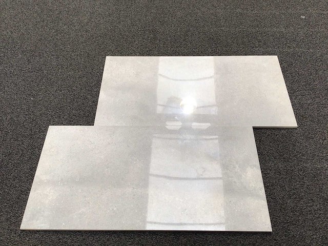 Piemme pearl grey gepolijst 30x60 cm tegel 51,84 m² - afbeelding 1 van  4