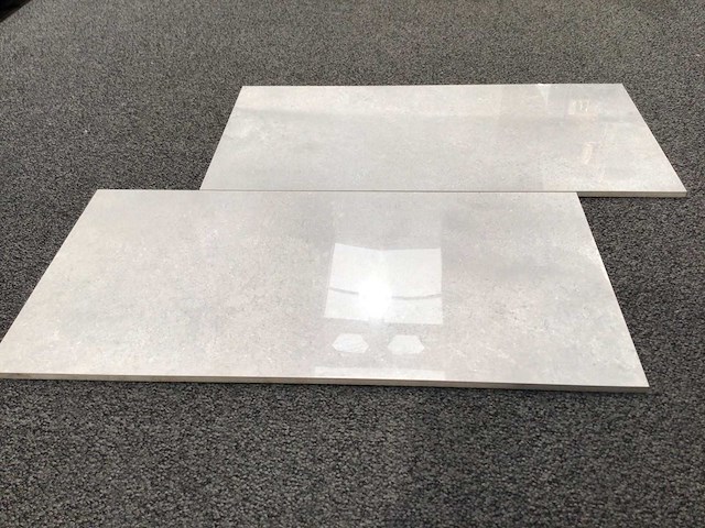 Piemme pearl grey gepolijst 30x60 cm tegel 51,84 m² - afbeelding 1 van  7
