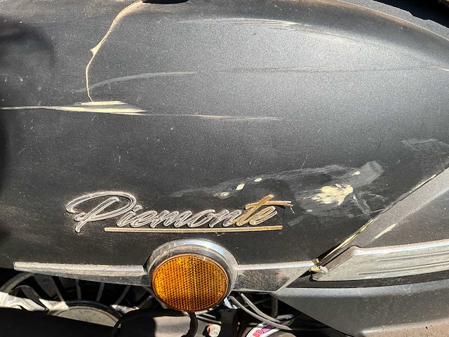 Piemonte 50 gts 50 scooter - afbeelding 11 van  12