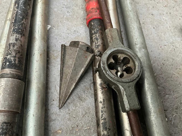 Pijpenruimer en divers gereedschap - afbeelding 5 van  5