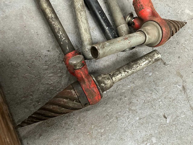Pijpenruimer en divers gereedschap - afbeelding 3 van  4