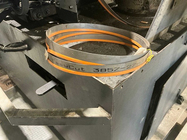 Pilous arg 300 cf-nc cnc metalen horizontale bandzaagmachine - afbeelding 4 van  12
