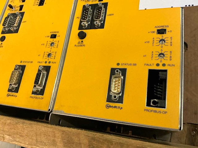 Pilz pss sb 3006-3 dp-s veiligheidsmodule (3x) - afbeelding 2 van  10