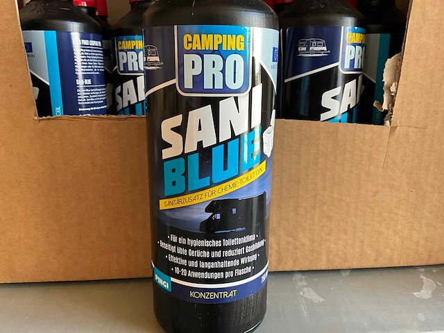 Pingi sani blue hygiënisch additief voor chemische toiletten 750ml (15x) - afbeelding 3 van  5