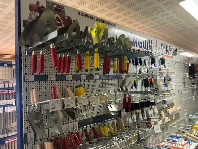 Pinguïn overig handgereedschap (voegers), chapeijzers, plakspanen,schuurborden, spatels, spackmessen, spatels schilderlessen, voegspatels en handschoenen - afbeelding 8 van  25