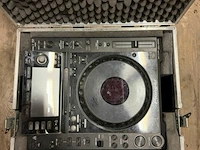 Pioneer cdj 2000