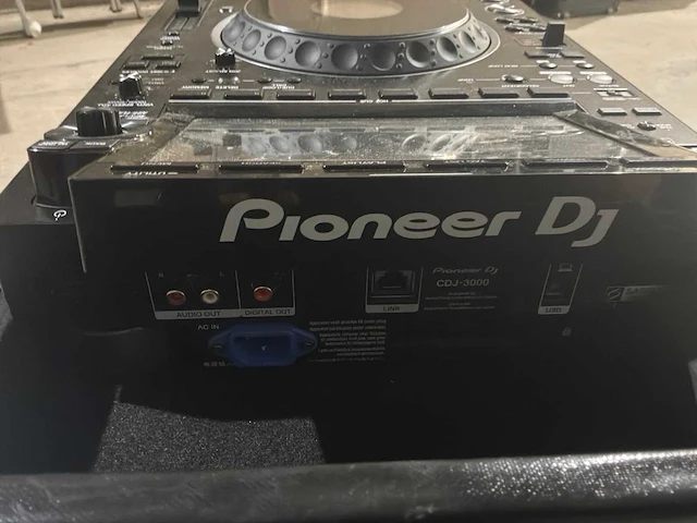 Pioneer cdj-3000 digitale mengtafel - afbeelding 5 van  7
