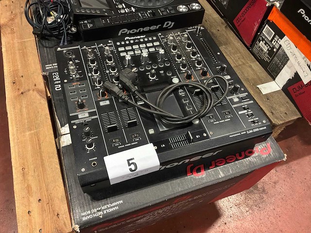 Pioneer djm-2000 nexus dj-mixer - afbeelding 2 van  4