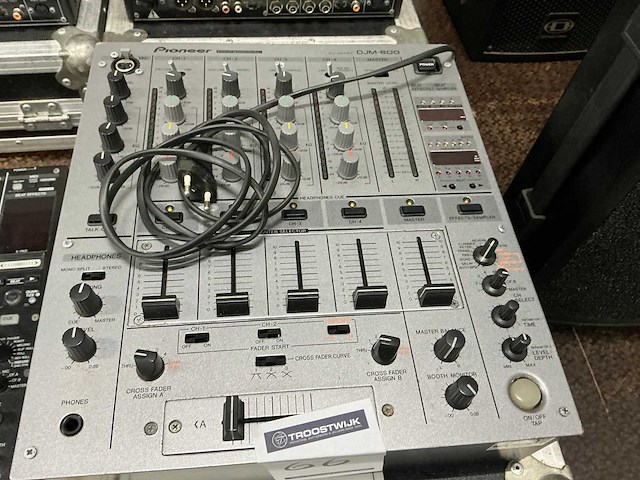 Pioneer djm-600 analoge mengtafel - afbeelding 2 van  3