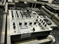 Pioneer djm-700 analoge mengtafel - afbeelding 2 van  3